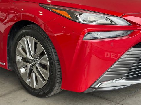 Used 2023 Toyota Mirai w/ Advanced Technology Package RWD image 8