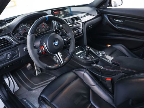 Used 2018 BMW M3 image 36
