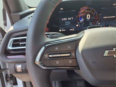 New 2026 Chevrolet Traverse RS w/ LPO, Floor Liner Package AWD/4WD image 23