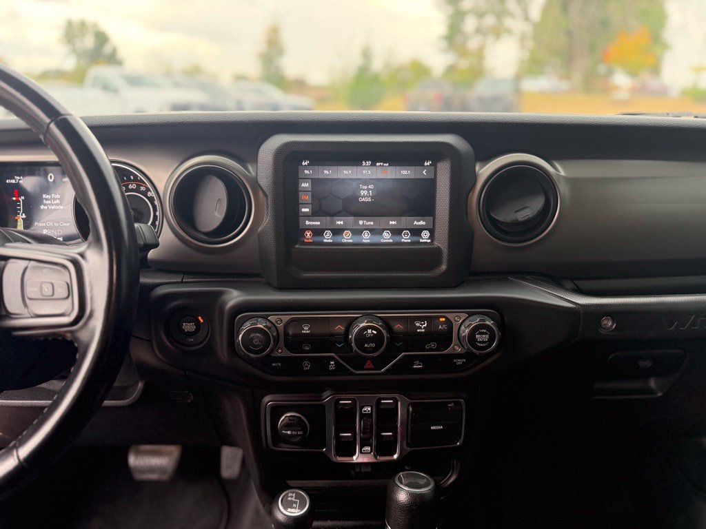 Used 2021 Jeep Wrangler Unlimited Sport AWD/4WD image 28