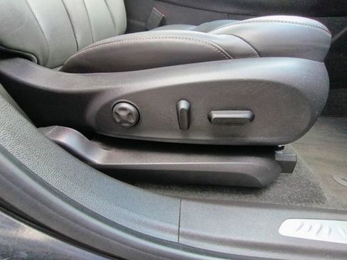 Used 2017 Buick Envision Premium image 50