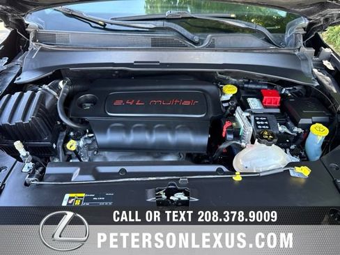 Used 2022 Jeep Compass Trailhawk AWD/4WD image 10