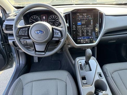 Used 2024 Subaru Crosstrek 2.0i Premium image 17