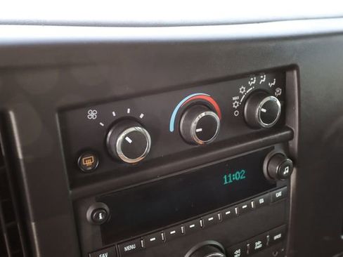 Used 2022 GMC Savana 2500 w/ Chrome Appearance Package RWD image 37