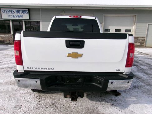 Used 2013 Chevrolet Silverado 2500 W/T image 4