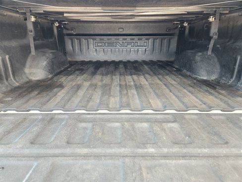 Used 2017 GMC Sierra 1500 Denali w/ Denali Ultimate Package image 30