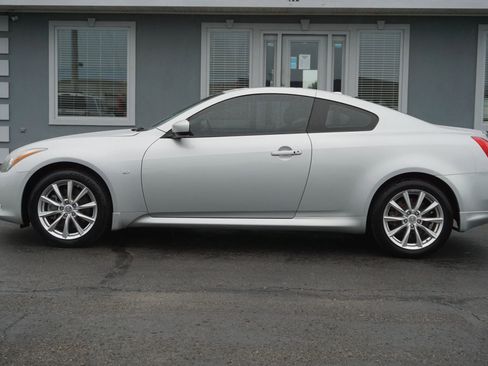 Used 2014 INFINITI Q60 AWD Coupe w/ Premium Package image 8