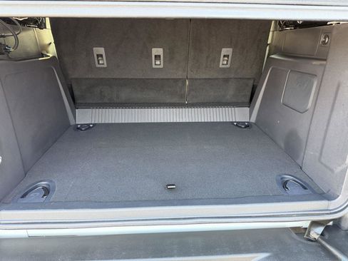 Used 2023 Ford Bronco Wildtrak image 14