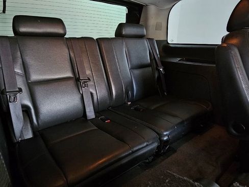Used 2009 Chevrolet Tahoe LTZ image 20