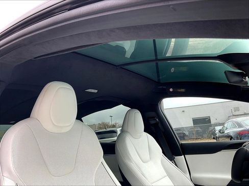 Used 2022 Tesla Model X Plaid AWD/4WD image 27