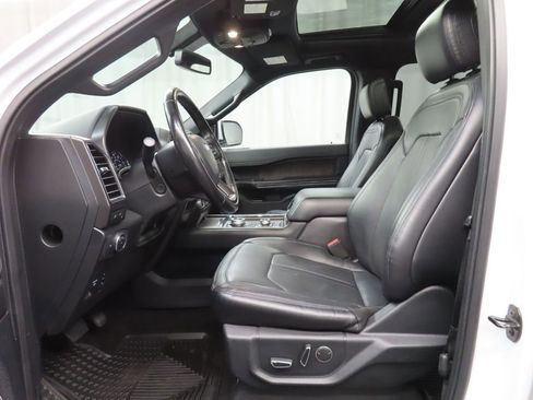 Used 2019 Ford Expedition Max Limited AWD/4WD image 12