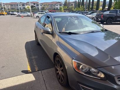Used 2018 Volvo S60 T5 Inscription w/ Technology Package