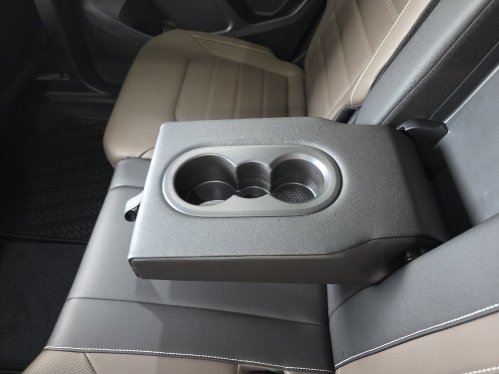 New 2026 Volkswagen Atlas SEL AWD/4WD image 27