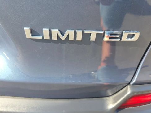 Used 2020 Jeep Cherokee Limited AWD/4WD image 16