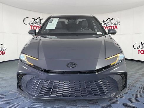 Used 2025 Toyota Camry XSE FWD image 3