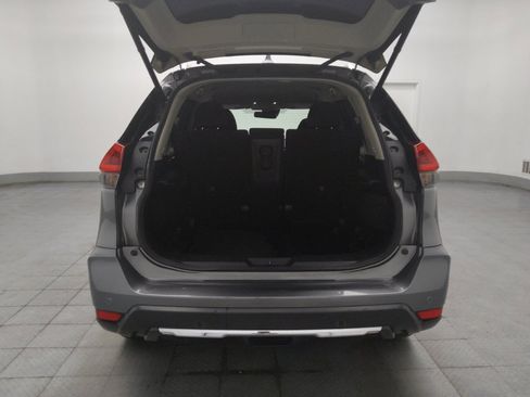 Used 2020 Nissan Rogue SV AWD/4WD image 29