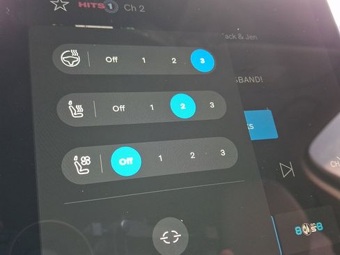 New 2026 Volvo XC60 B5 Ultra w/ Climate Package image 16