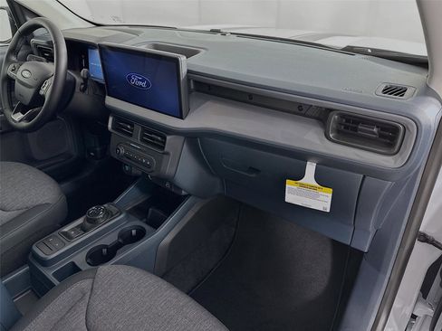 New 2026 Ford Maverick XLT w/ XLT Luxury Package image 27