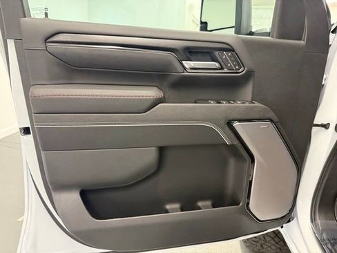 New 2026 GMC Sierra 2500 AT4X AWD/4WD image 13