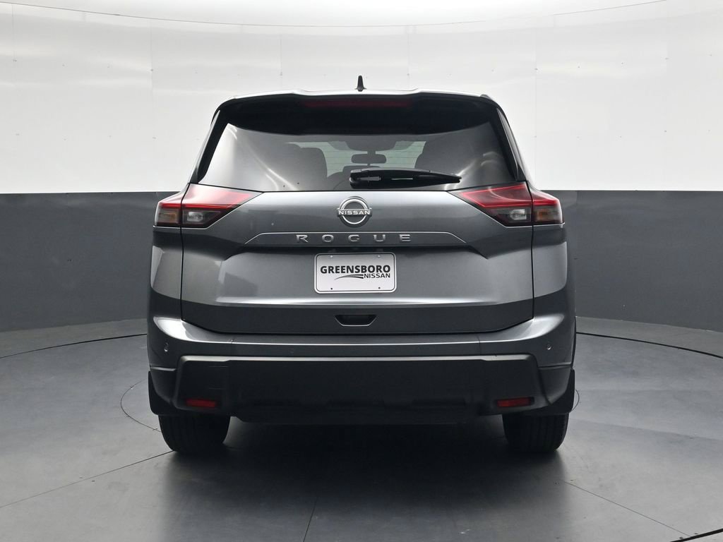 Used 2025 Nissan Rogue S FWD image 7