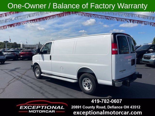 Used 2025 GMC Savana 2500 w/ Driver Convenience Package RWD image 3