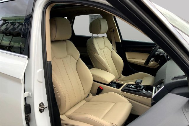 Used 2024 Audi Q5 2.0T Premium Plus AWD/4WD image 7