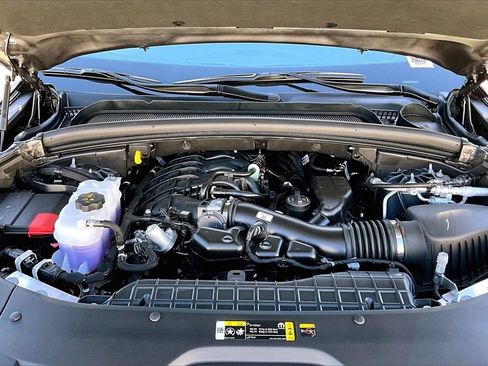 New 2025 Jeep Grand Cherokee Limited image 11