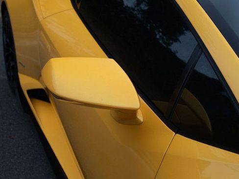 Used 2015 Lamborghini Huracan LP 610-4 image 16