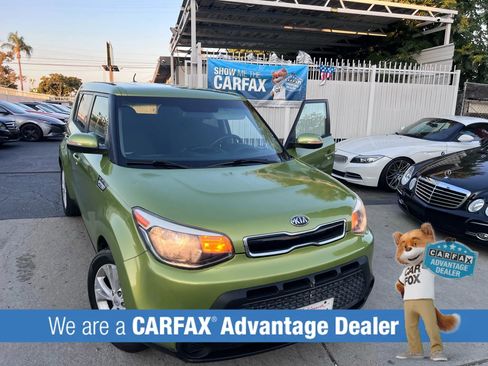 Used 2014 Kia Soul + image 2