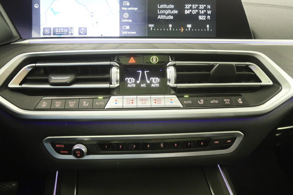 Used 2022 BMW X7 xDrive40i w/ Premium Package AWD/4WD image 23