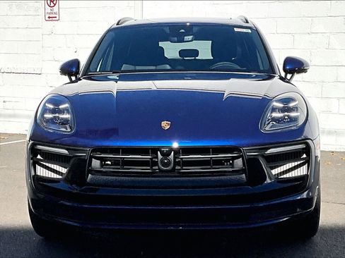 New 2026 Porsche Macan GTS image 22