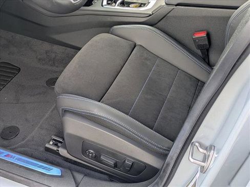 New 2026 BMW M235i xDrive w/ M Performance Package image 4