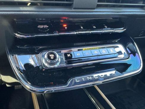 Used 2023 Lincoln Corsair Reserve w/ Equipment Group 201A image 19