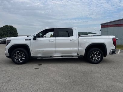 Used 2025 GMC Sierra 1500 SLT w/ SLT Premium Plus Package