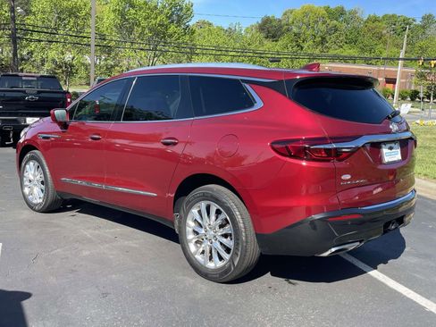 Used 2020 Buick Enclave Essence w/ Trailering Package, 5000 lbs. image 7