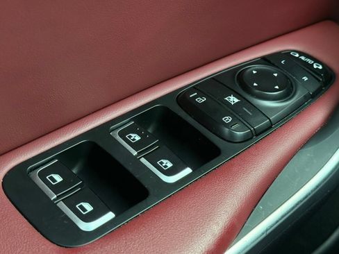 Used 2019 Kia Stinger GT2 AWD/4WD image 33