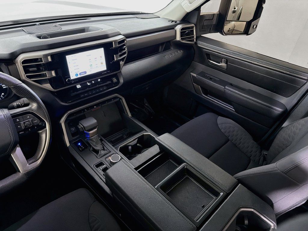 Used 2022 Toyota Tundra SR5 AWD/4WD image 21