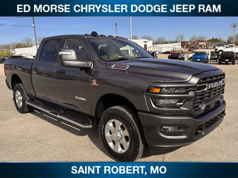 New 2025 RAM 2500 Big Horn AWD/4WD image 4