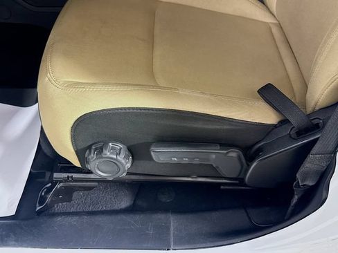 Used 2020 Jeep Gladiator Overland AWD/4WD image 21