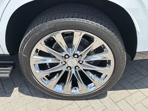 New 2026 Cadillac Escalade Luxury AWD/4WD image 33