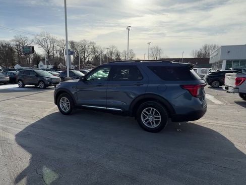 Used 2025 Ford Explorer Active image 54