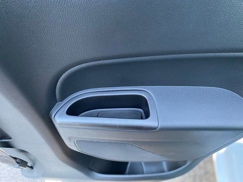 Used 2022 Chevrolet Colorado W/T image 14