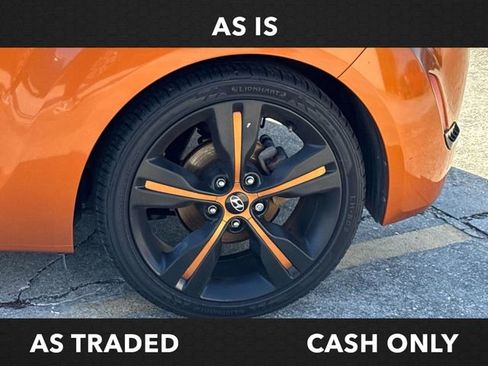 Used 2016 Hyundai Veloster w/ Option Group 03 image 4