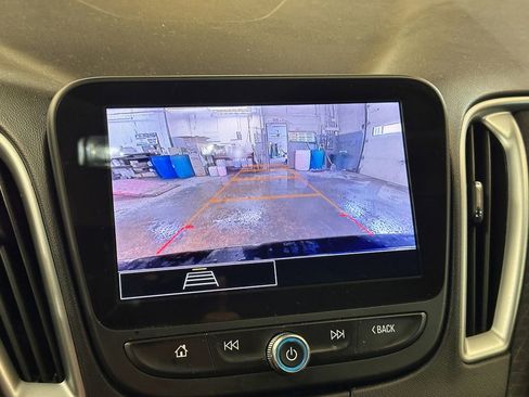 Used 2024 Chevrolet Malibu LT image 13