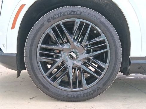 New 2025 Cadillac Escalade IQ Sport 2 AWD/4WD image 32