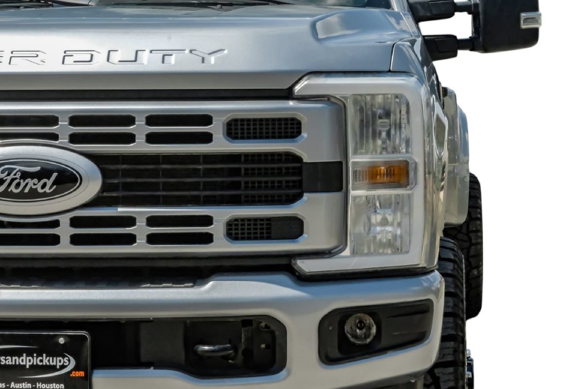Used 2023 Ford F350 XLT AWD/4WD image 46