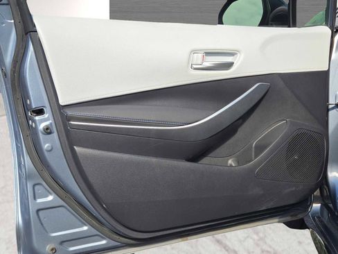 Used 2020 Toyota Corolla SE image 17