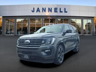 Used 2019 Ford Expedition Limited w/ Equipment Group 303A