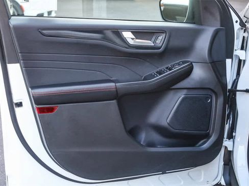 Used 2024 Ford Escape ST-Line w/ Equipment Group 301A image 22