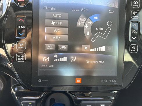 Used 2018 Toyota Prius Four image 21